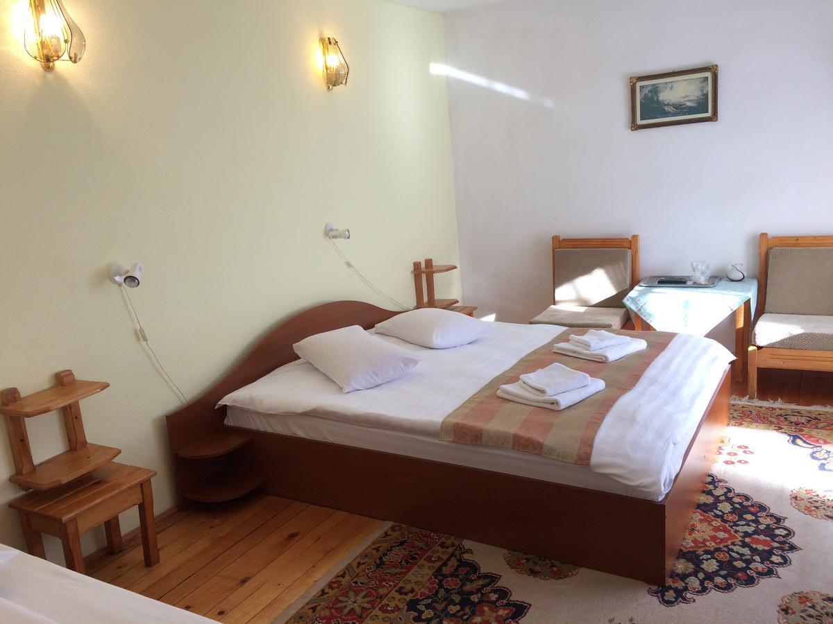 Pension Casa Alba Slănic-Moldova Dış mekan fotoğraf