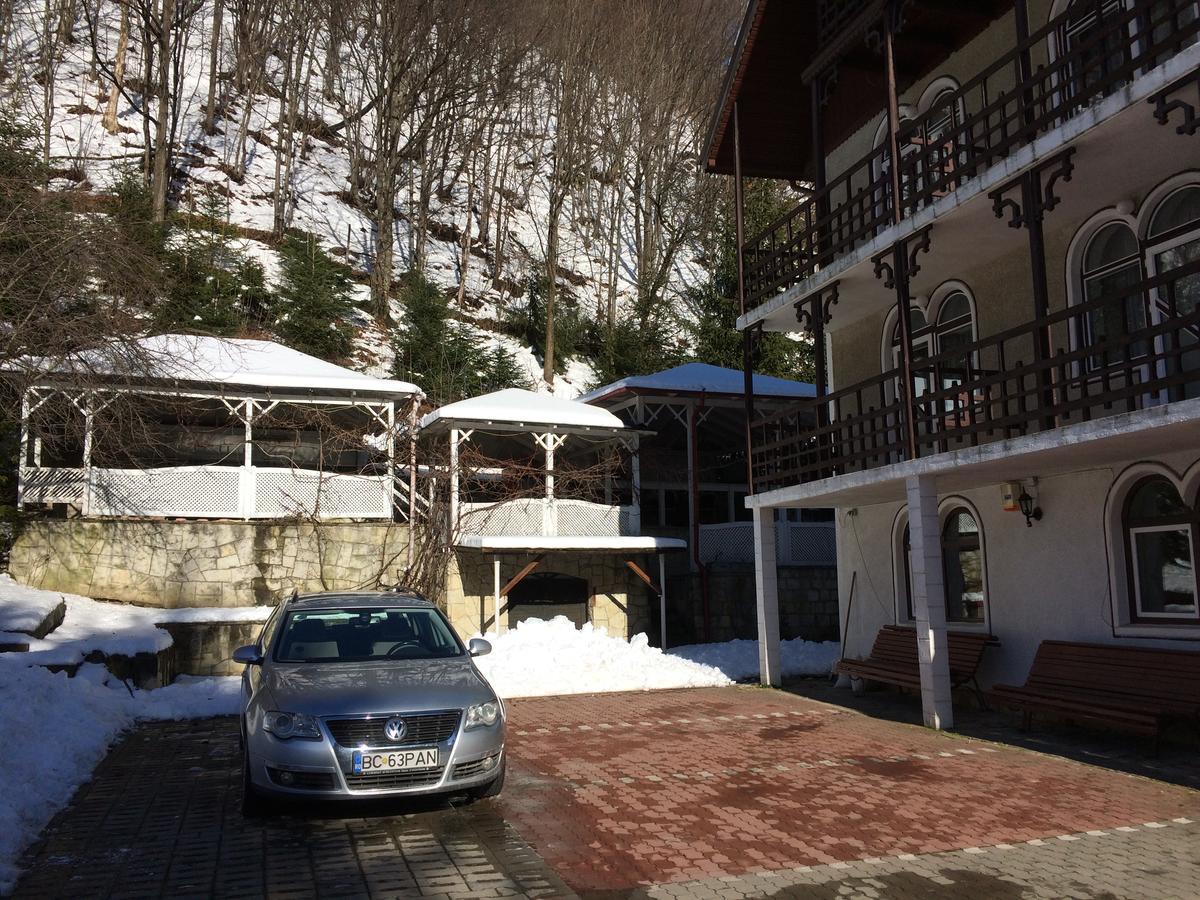 Pension Casa Alba Slănic-Moldova Dış mekan fotoğraf